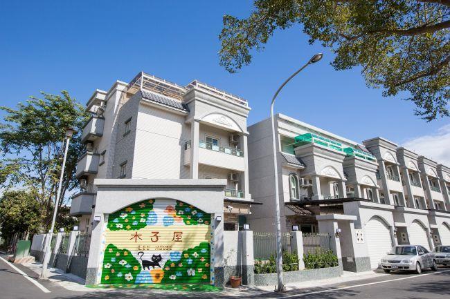 木子屋民宿lee House Hotell Guanshan Exteriör bild